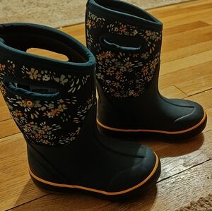 Bogs Kids' Boots Size 11